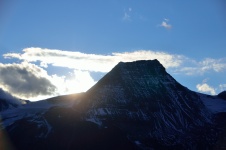 Hohe Dock im Gegenlicht