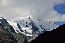 Glockner in Wolken