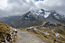 Glocknergruppe in Wolken