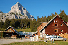 Oberst Klinke Hütte mit Kalbling